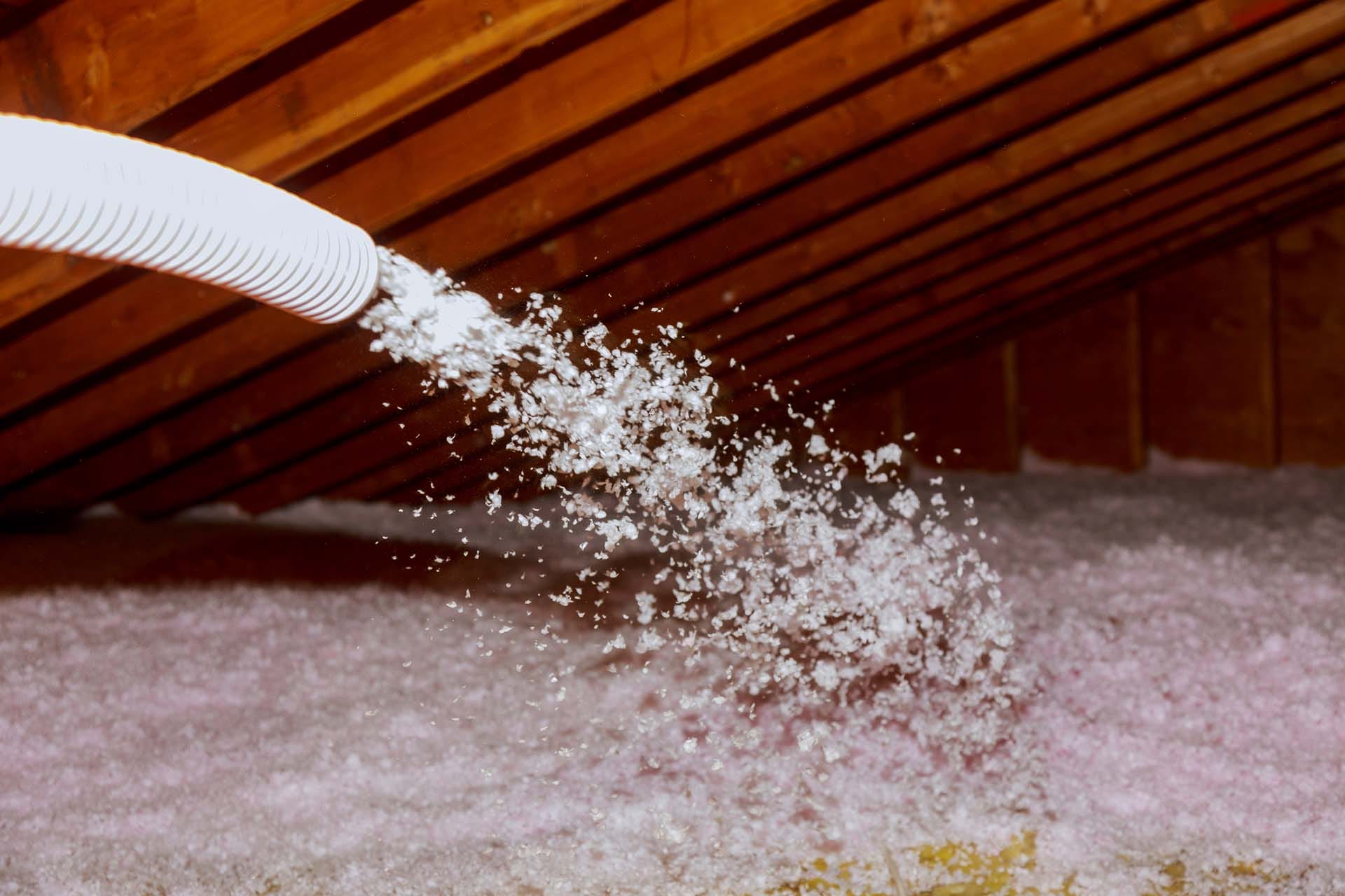 The Benefits of Loose-Fill Fiberglass Insulation in Alabama Homes